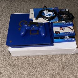 PS4 Blue 