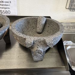 Molcajete De 12” De Piedra Negra Bolacanica Nuevo Mexicano