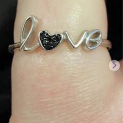 NEW LOVE RING SIZE 9