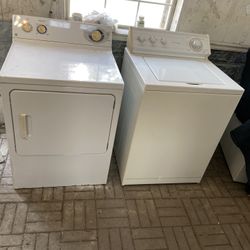 FANTASTIC RUNNING FANTASTIC RUNNING EXTRA LARGE CAPACITY PLUS WASHER & G.E. ELECTRIC DRYER https://offerup.com/redirect/?o=U0VULk5P ISSUES. BOTH RUN G