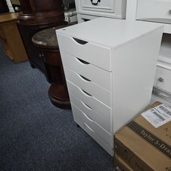 File / Storage Cabinets 