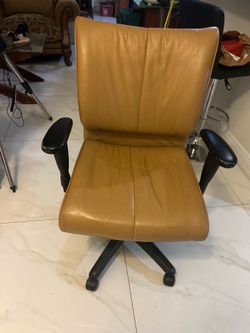 Lather desk chair