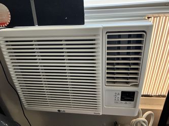 LG AC And Heater With Remote Control From Your Phone New $300