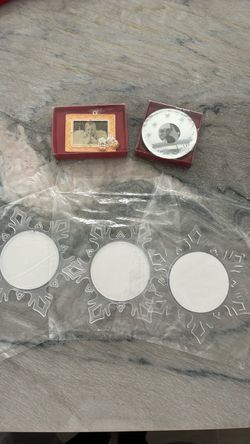Holiday craft ornaments