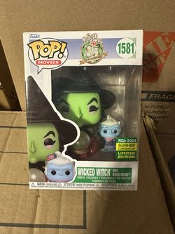 Wizard of oz wicked witch with winged monkey  Funko Pop #1581