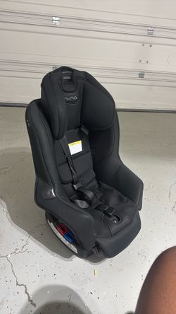 Nuna Rava Car seat