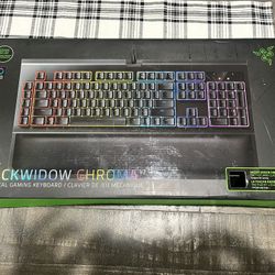 Razor Black widow Chroma