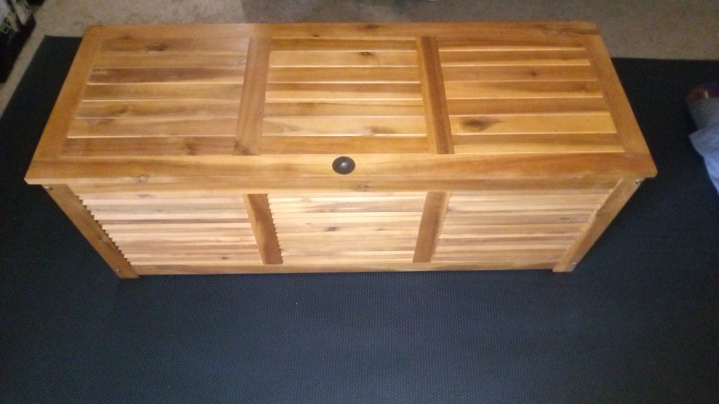 Acacia Wood Storage Box