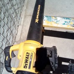 Dewalt Leaf Blower