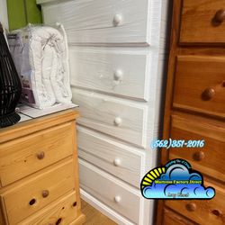 White Jumbo Pinewood Drawer Dresser Chest 2 Knob 