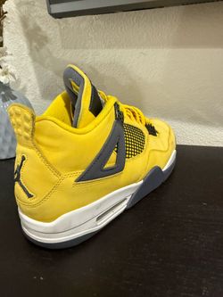 Jordan 4 lighting 10.5