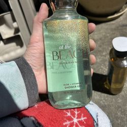 At The Beach Body Wash 