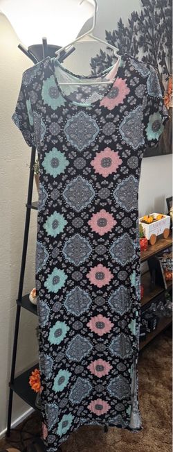 Women’s dress