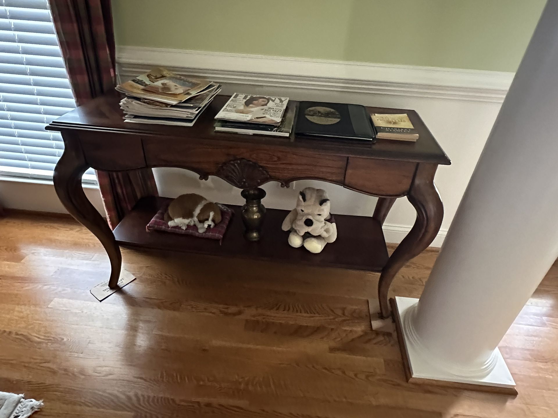 Sofa/entry Table