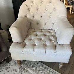 Accent Chair 