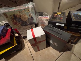 MEZCO COLLECTIBLES