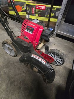 Troy-Bilt Has 4-Stroke Gas Edger