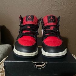 AIR JORDAN 1 (GS)