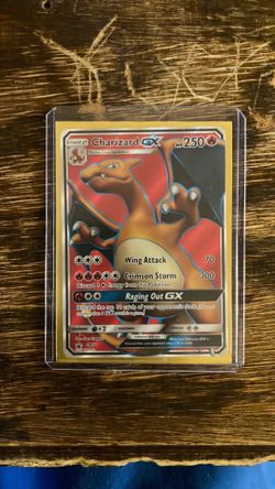 Charizard GX Pokemon card