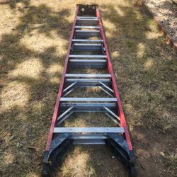 Werner 8ft fiberglass non conductive ladder