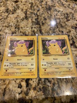 Pikachu Base Set Pokemon Cards