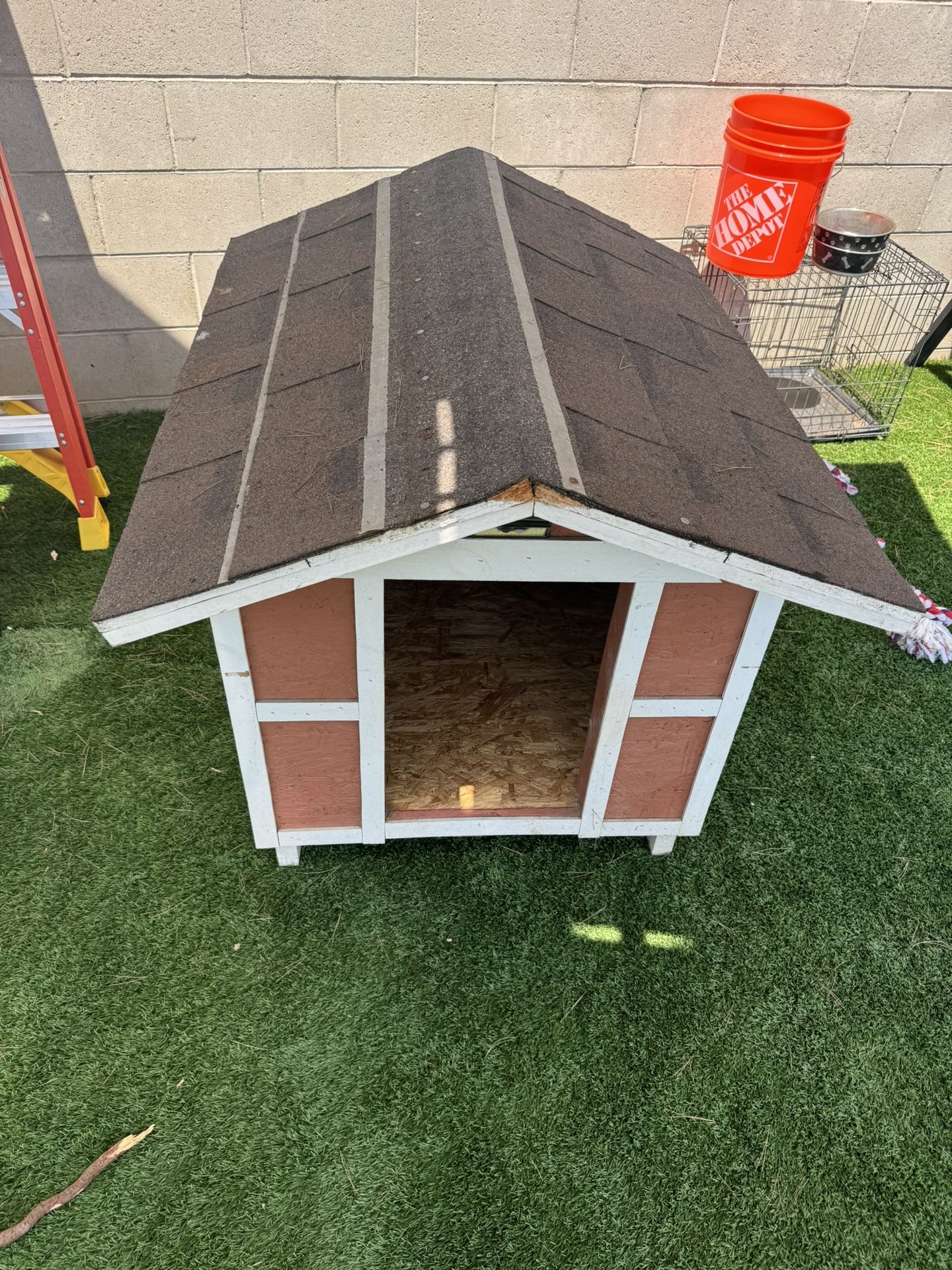 Dog house