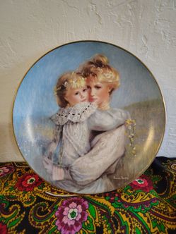 "Precious Embrace" by Brenda Burke Collector Plate 1989 W.S. George Fine China Bonds Of Love Series