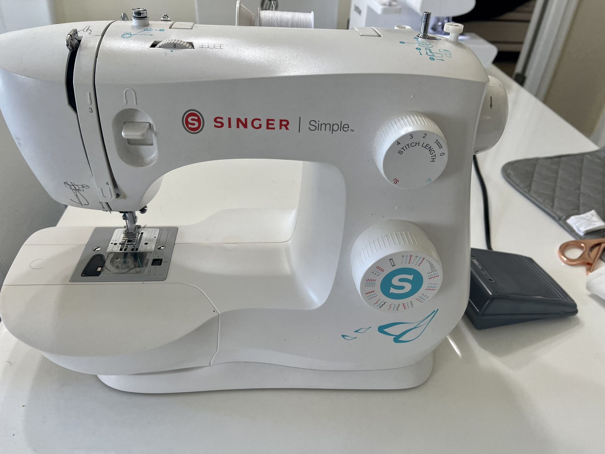 Singer Sewing Machine
