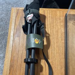 Bass Pro Johnny Morris Tripod Stool 