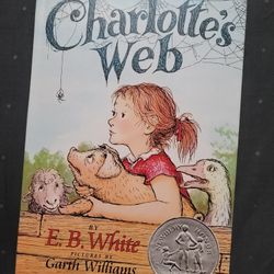 CHARLOTTE'S WEB HARD COVER BOOK