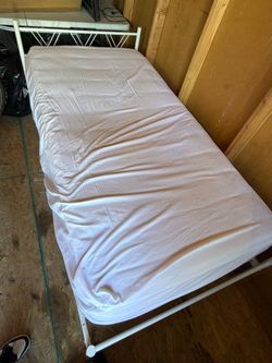 White Metal Twin Bed Frame & Mattress
