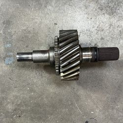 NP205 Transfer Case GM “Rear Out Put” Shaft 69 - 79