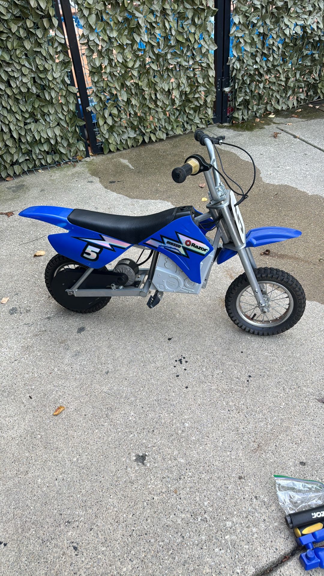 Razor Mx350