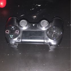 PS4 Controller 