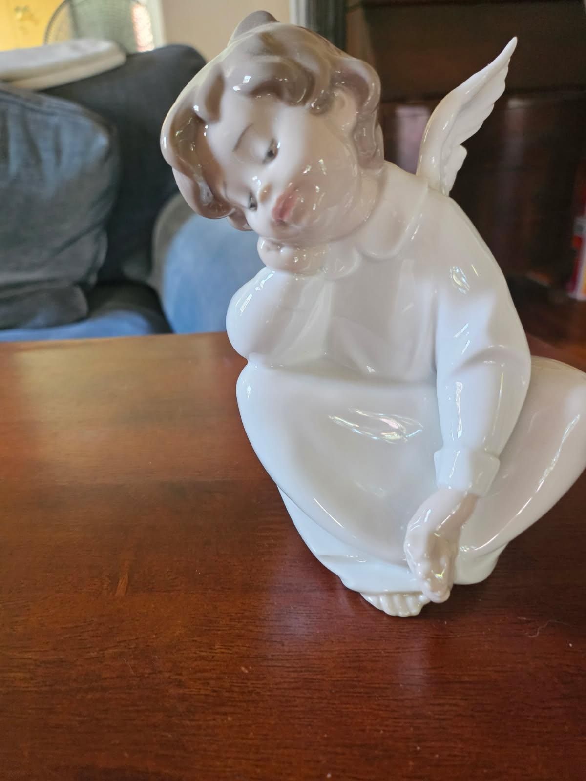Lladro Angel Figurine 