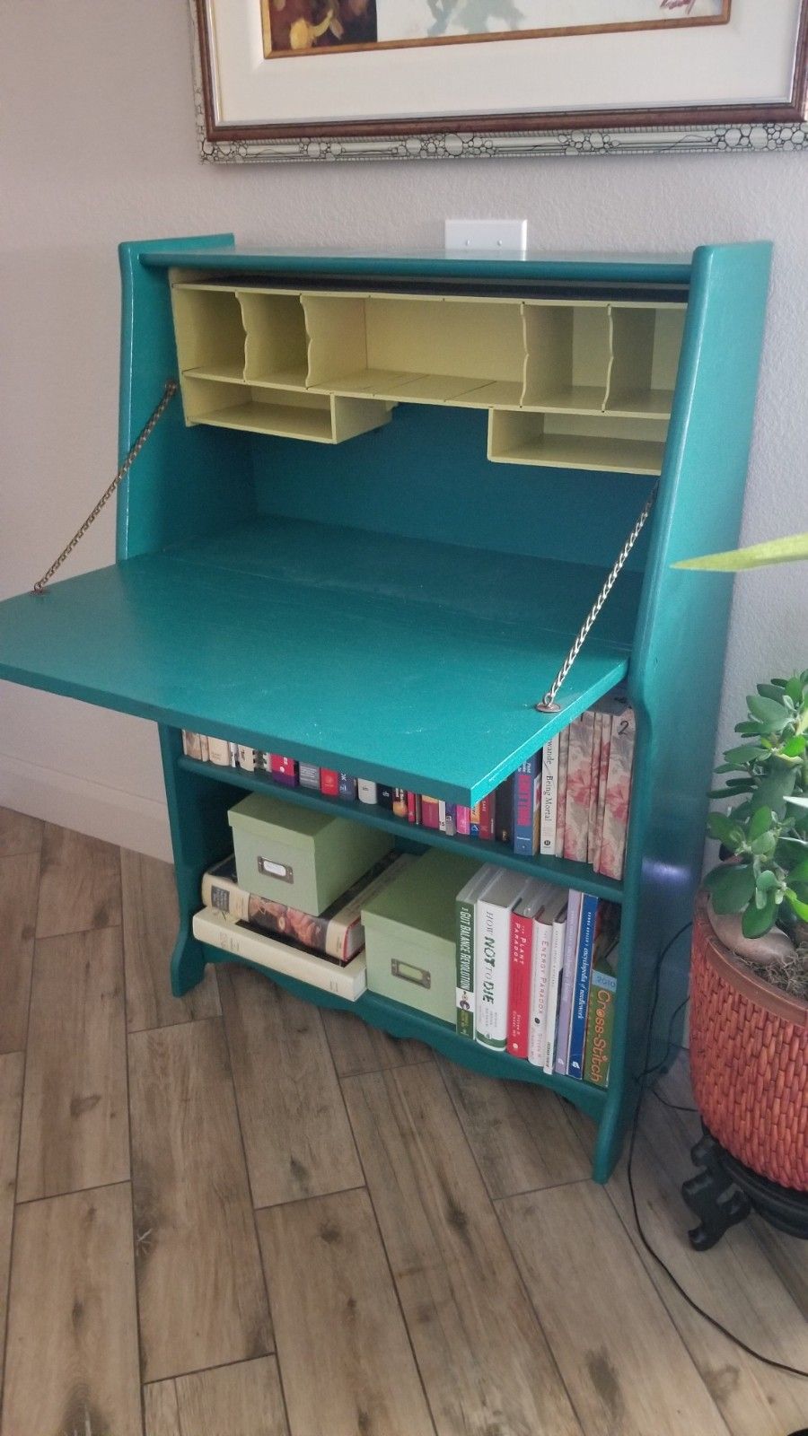 Desk/bookcase