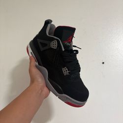 Jordan 4 ‘Breds’