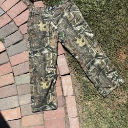 Mossy Oak 38 X 32 Camo Baggy Pants (fits like 36 X 32)