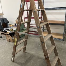 Wooden Ladder 6 Foot 2 Sided 