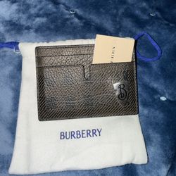 Burberry Leather Slim Card Case 