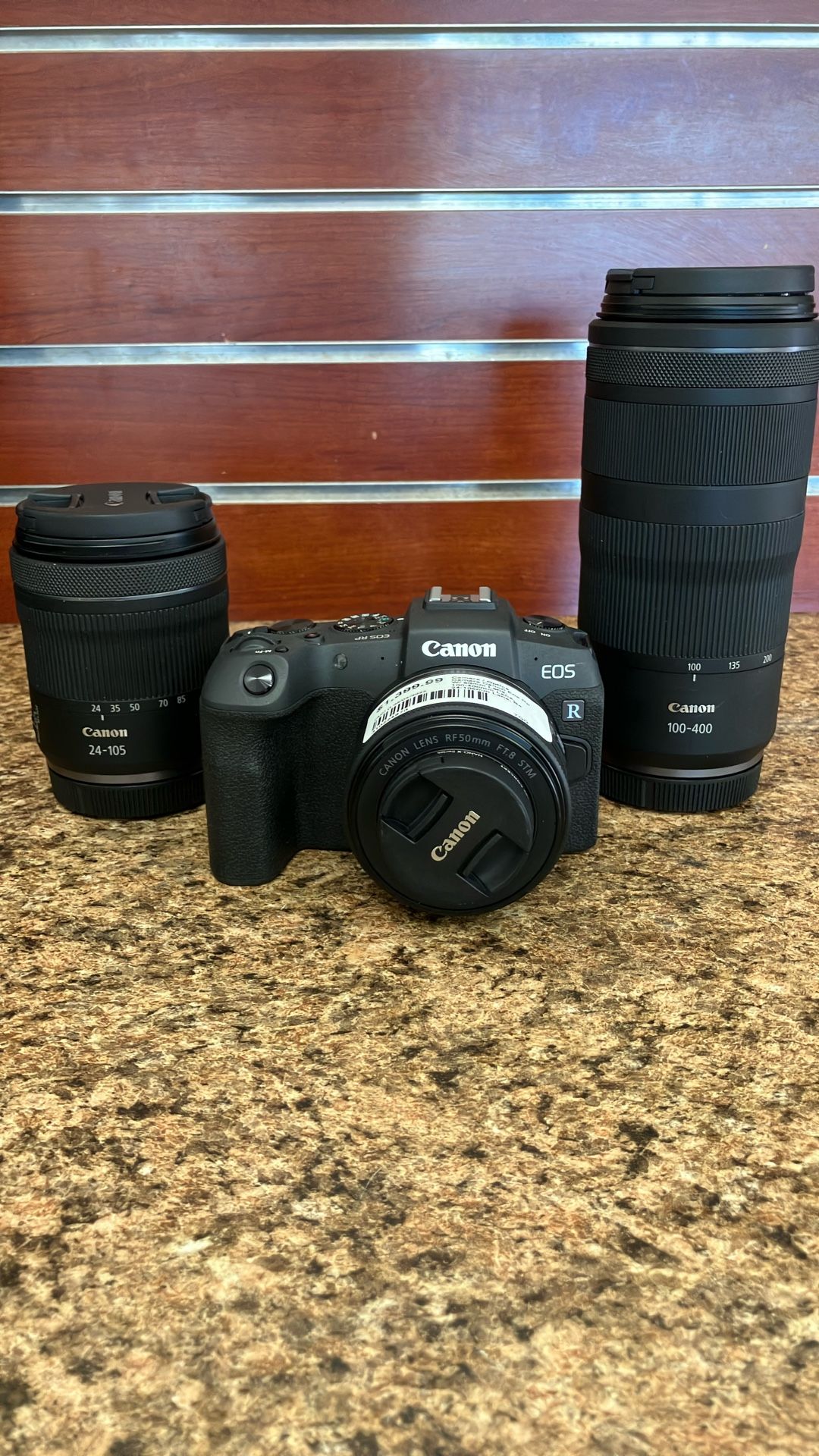 Canon Eos R Camera