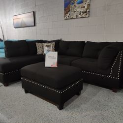 Sectional With Ottoman 