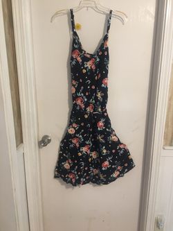 Sz 1 Floral Short Dress