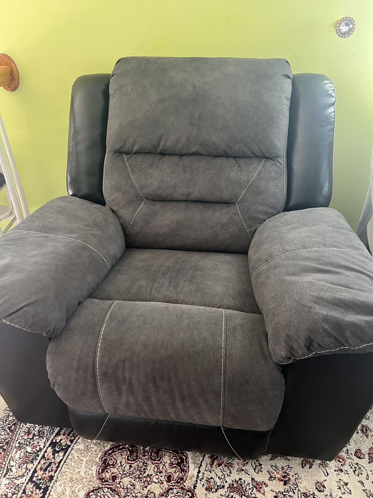 Rocking chair