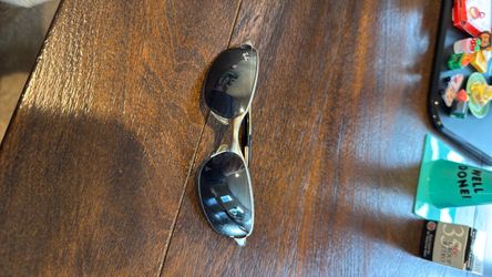 Ray-Ban Sunglasses – Like New