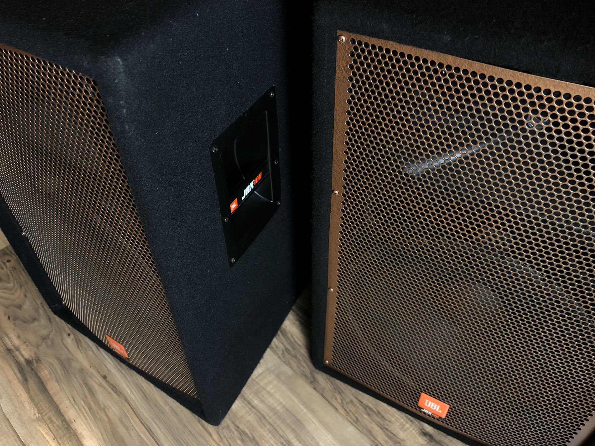 Pair Of 15 JBL JRX100. Speakers. Perfect Condition