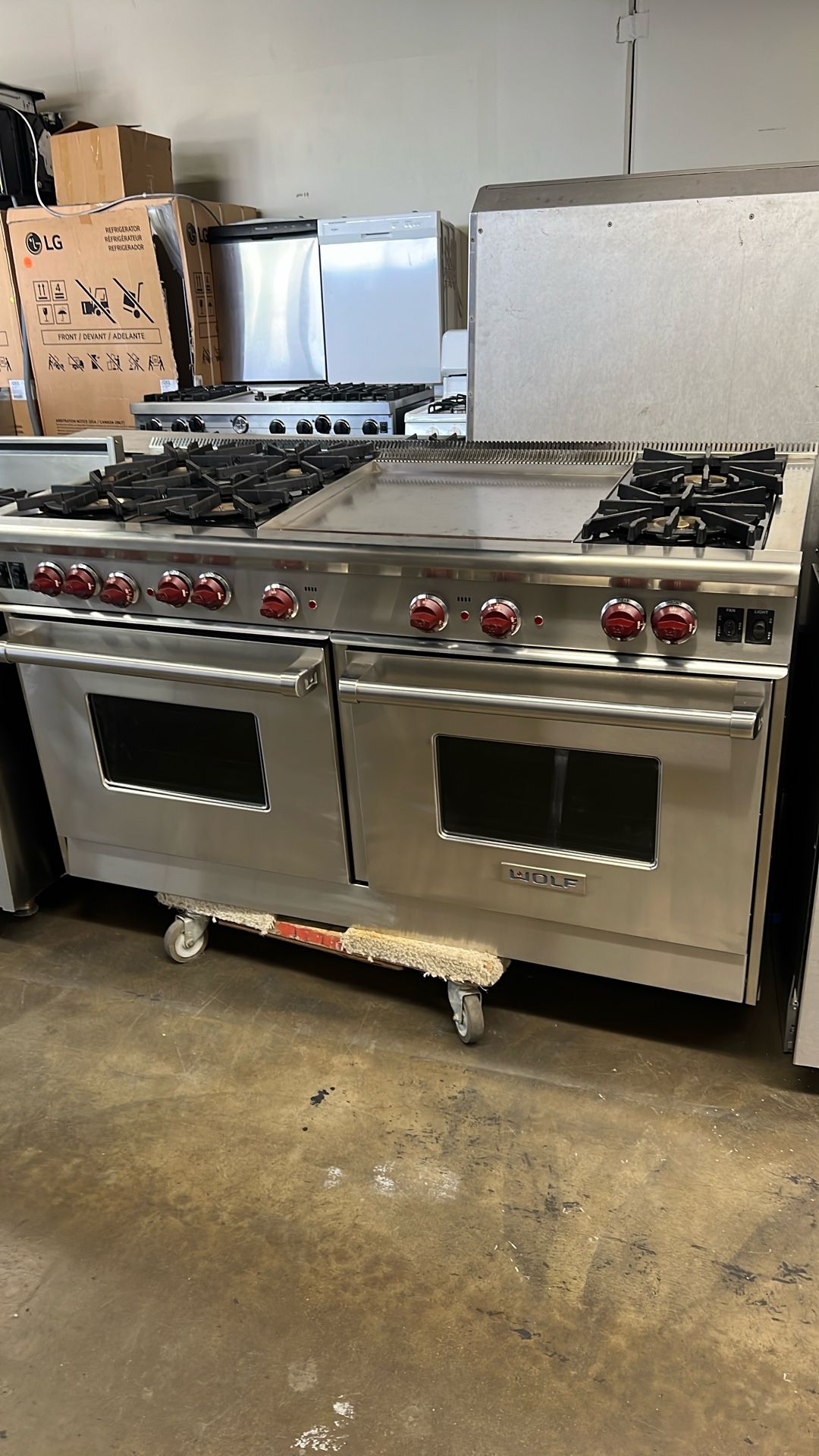 Wolf 60”Wide All Gas Range Stove In Stainless Steel 24”griddle