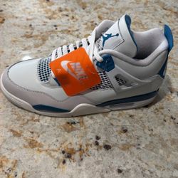 Jordan Retro 4 Size 11 Military Blue