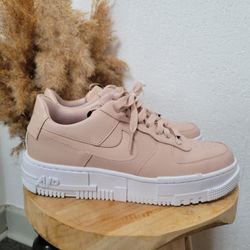 Nike Air Force 