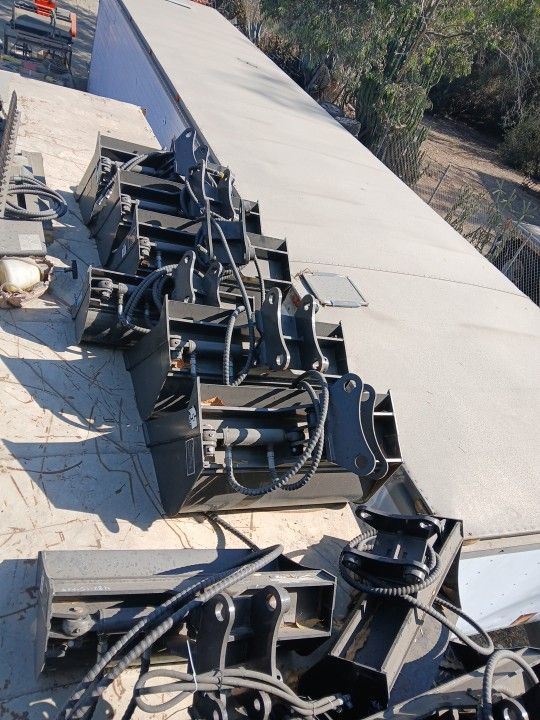 Mini Excavator Tilt Buckets 40mm cat 303 304 305 50g E50 45mm